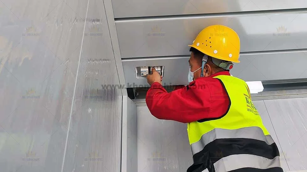Flat Pack Container House Air Switch Installation