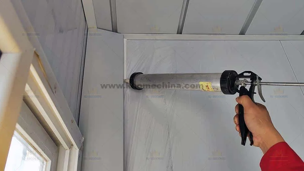 Flat Pack Container House Decorate