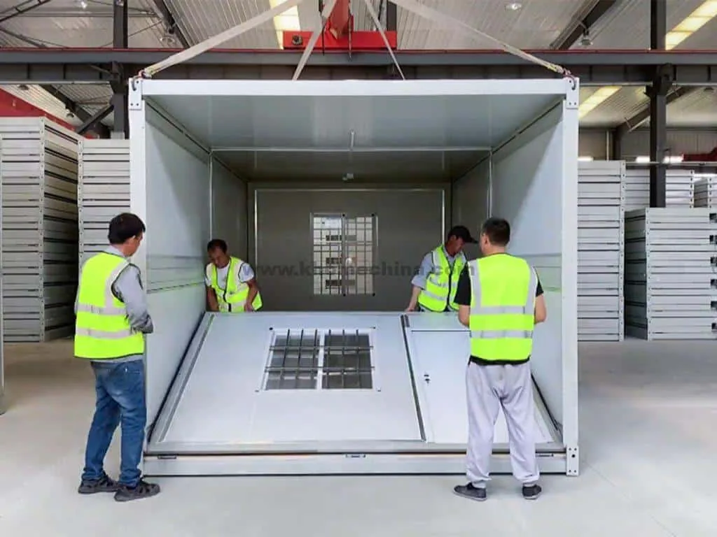 05-Folding Container House Push Up The Wall Panel 02