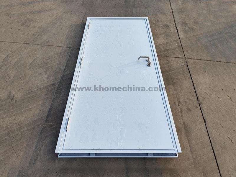 door for standard 20ft flat pack container house