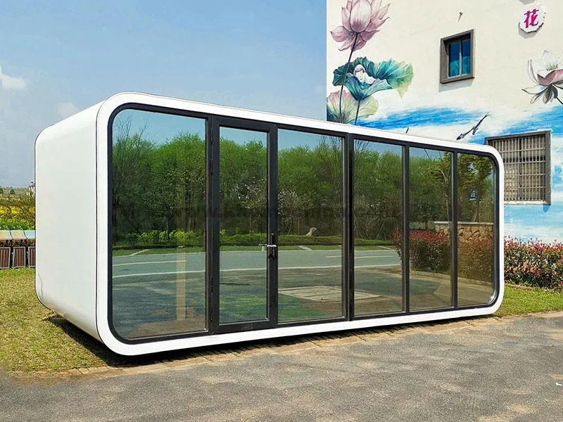 Apple Cabin