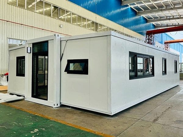 standard 40ft Expandable Container House