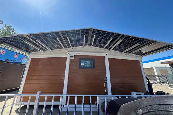 expandable container house with solar energy