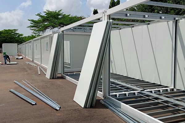 container ablution in South Sudan for Refugees